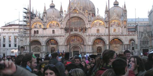 Il carnevale di Venezia e la città d'arte di Firen