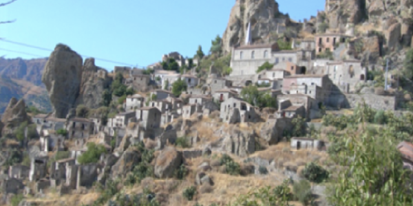 Calabria, coste ed entroterra in camper