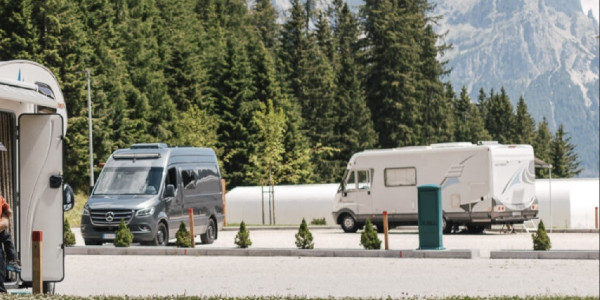 Area Sosta Camper Malga Ces