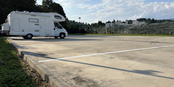 Area sosta & parking Como Sud