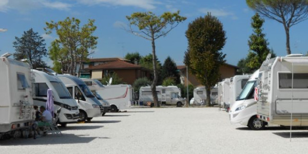 Area camper Peschiera