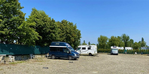 Area sosta camper 