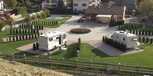 Le soste consigliate da CamperOnLine: Agricampeggio da Bery Covelo Valle Laghi