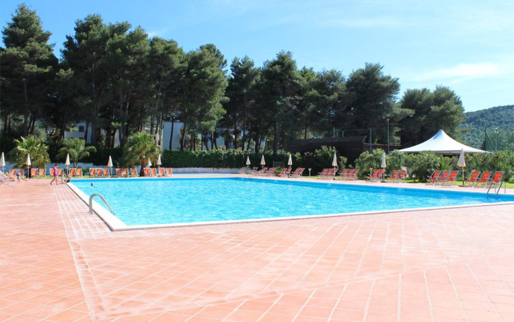 Villaggio Turistico Calenella