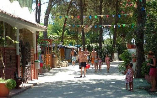Camping Villaggio Calabrisella