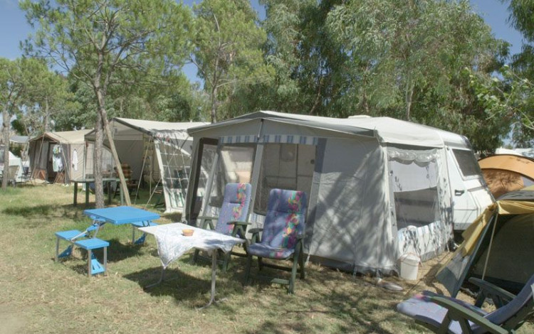 Camping Free Beach