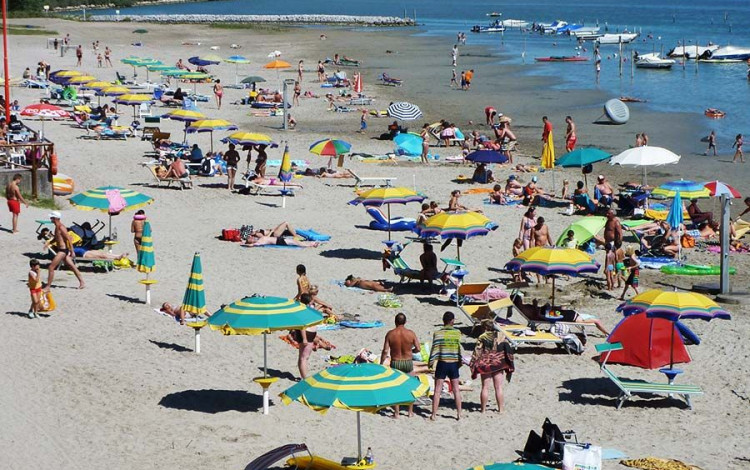 Camping Village Belvedere Pineta