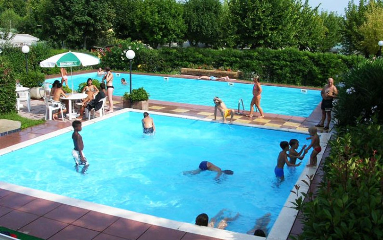 Camping Mos