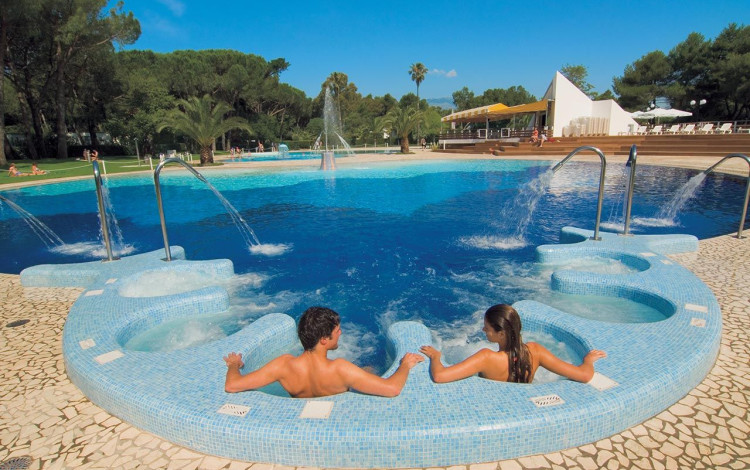 Villaggio Camping Baia Domizia