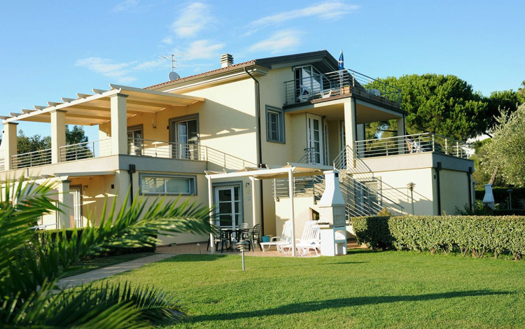 Camping Village Baia Azzurra