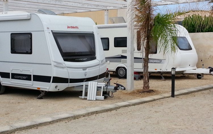 Luminoso Camping