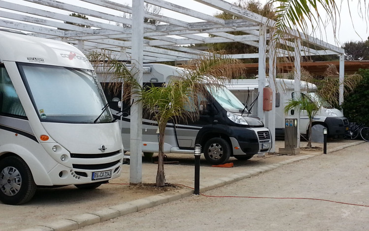 Luminoso Camping