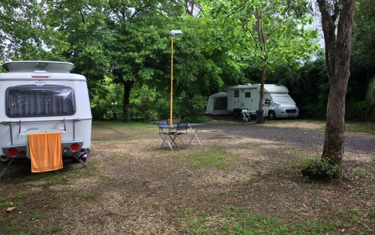 Seven Hills Camping & Village