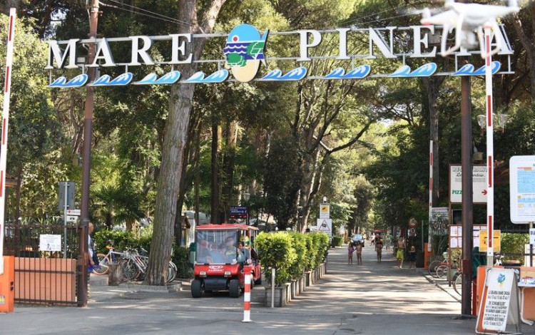 International Camping Mare e Pineta