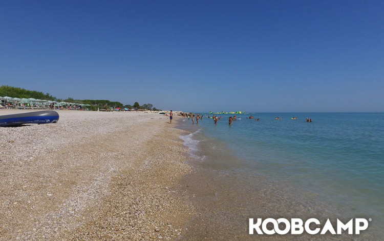 Pineto Beach Village & Camping