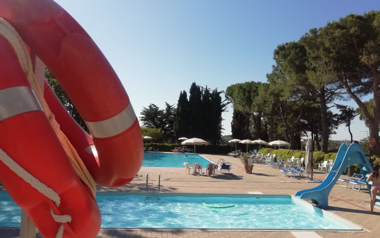 Mar y Sierra Camping Village