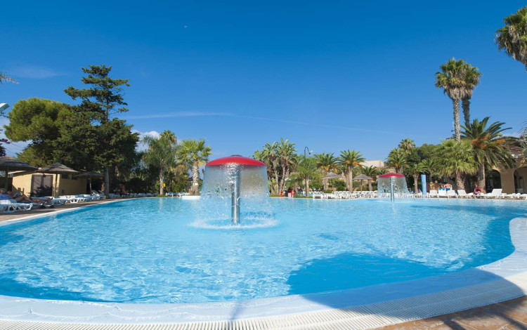 Sporting Club Village