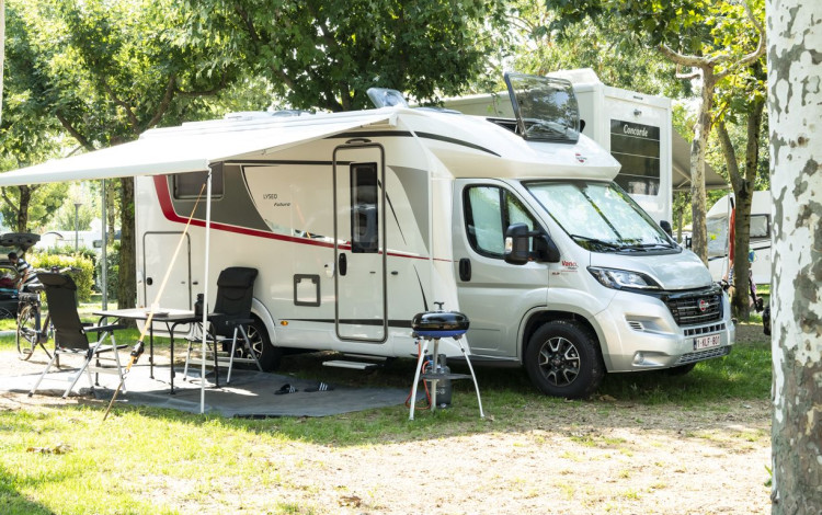 Camping Piani di Clodia