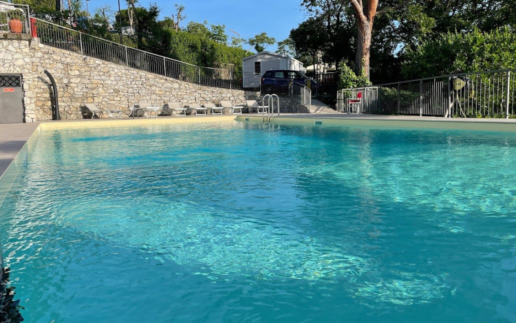 Camping Mare Monti