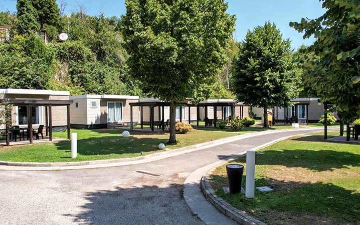 Flaminio Village Camping Bungalow Park