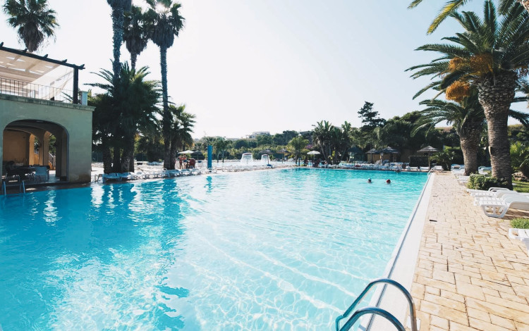 Sporting Club Village