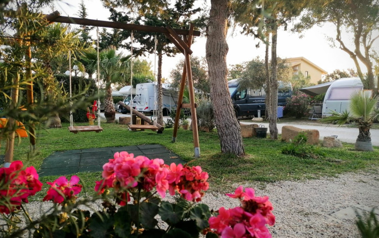 Camping Lilybeo Village