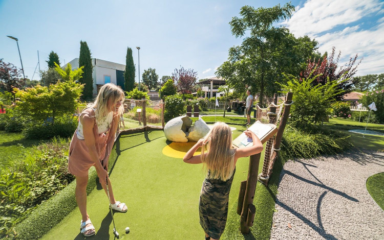 Camping Piani di Clodia