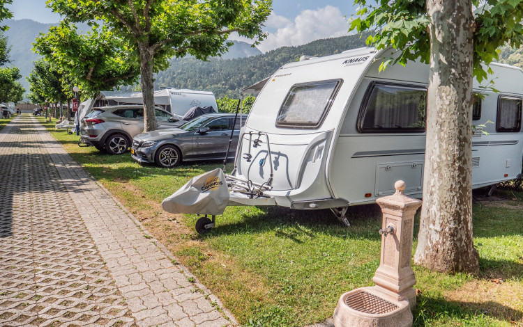 Camping Punta Lago