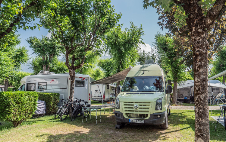 Camping Punta Lago