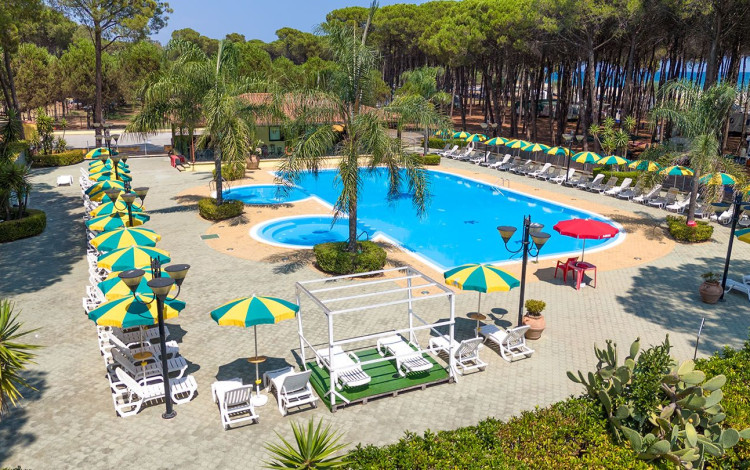 Camping Thurium Villaggio