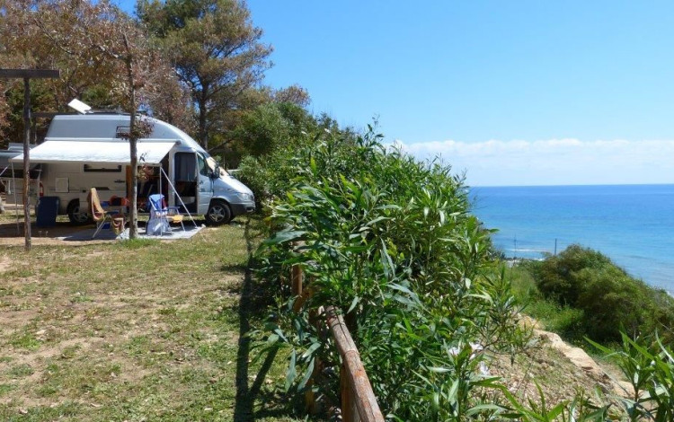 Camping Pizzo Greco - Club Naturista
