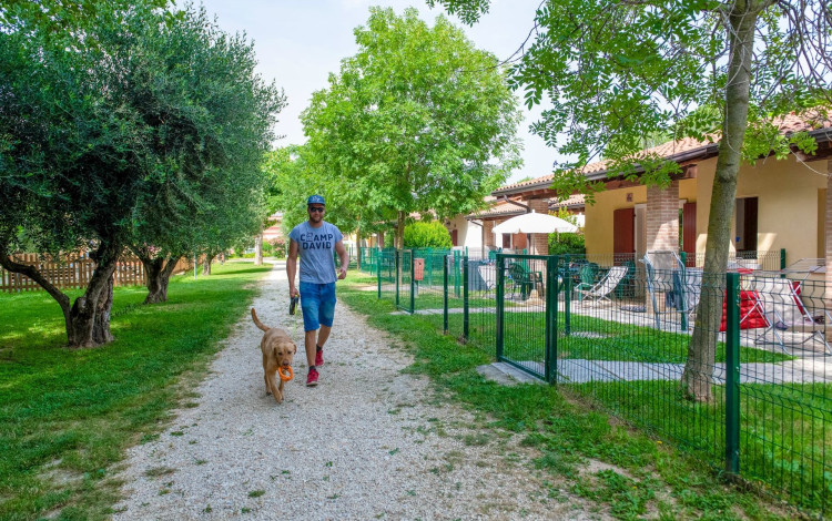 Camping Piani di Clodia