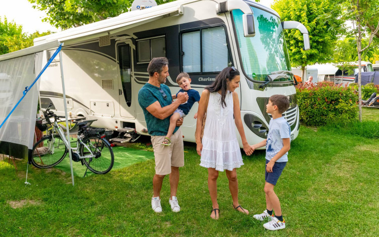 Camping Piani di Clodia