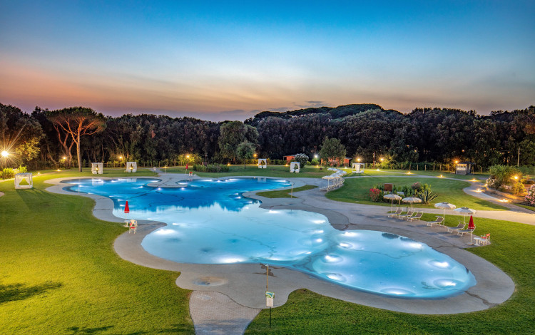 Camping Village Parco della Gallinara