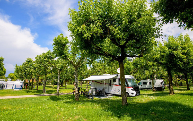 Camping Piani di Clodia