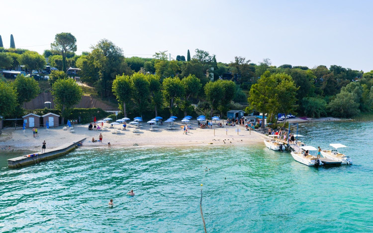 Camping Piani di Clodia