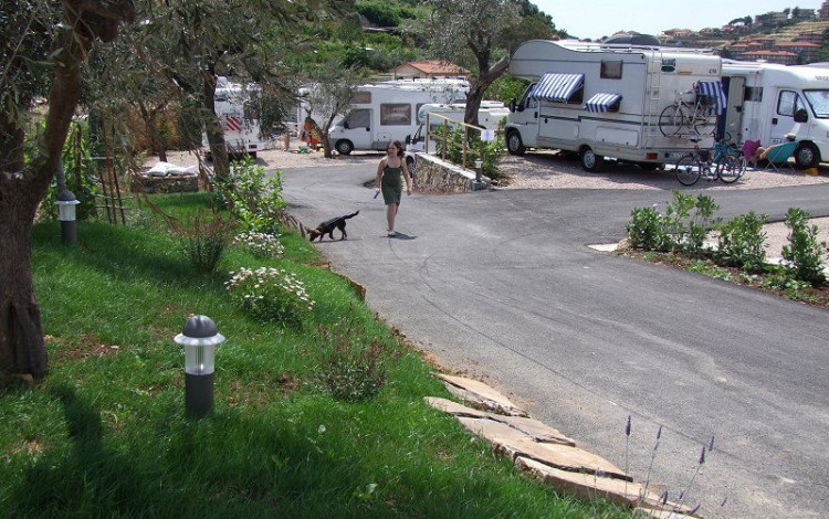 Pedalando tra i Santi