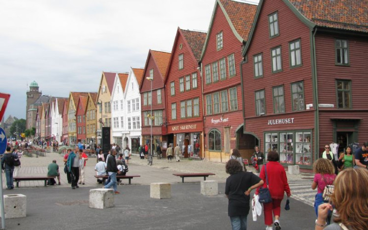 Norvegia tra fiordi, ghiacciai e cascate