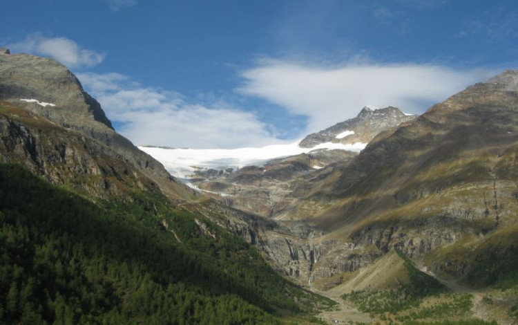 Il trenino rosso del Bernina