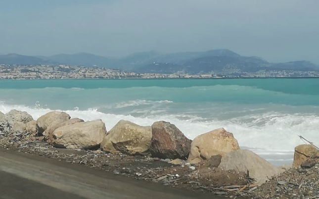 Riviere ligure di ponente e francese, senza camper