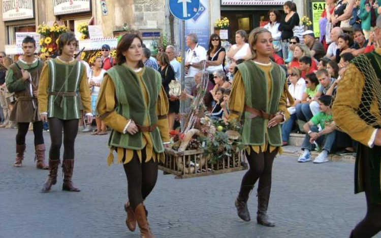Abruzzo, Campania, Toscana e altri scorci d'Italia