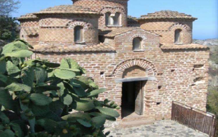 Calabria, coste ed entroterra in camper