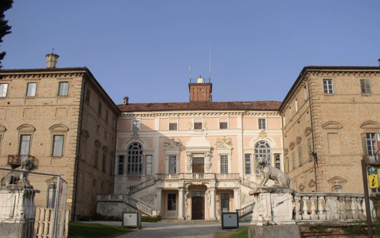 Alla scoperta dei Castelli Reali del Piemonte in c