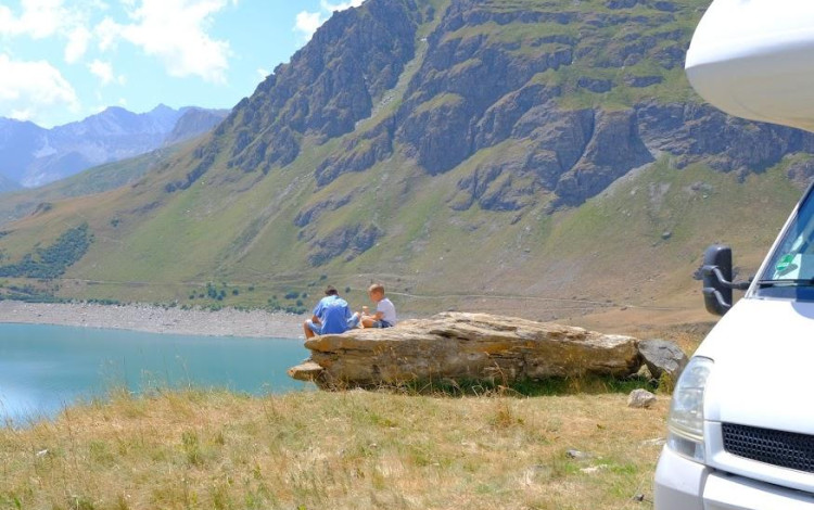 Ritorno in Bretagna, Normandia e Loira