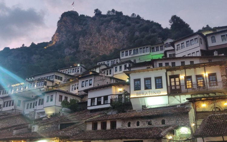 Viaggio nel cuore dei Balcani ed Albania in camper