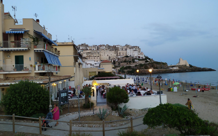 Camper, sole e Sperlonga: una fuga perfetta