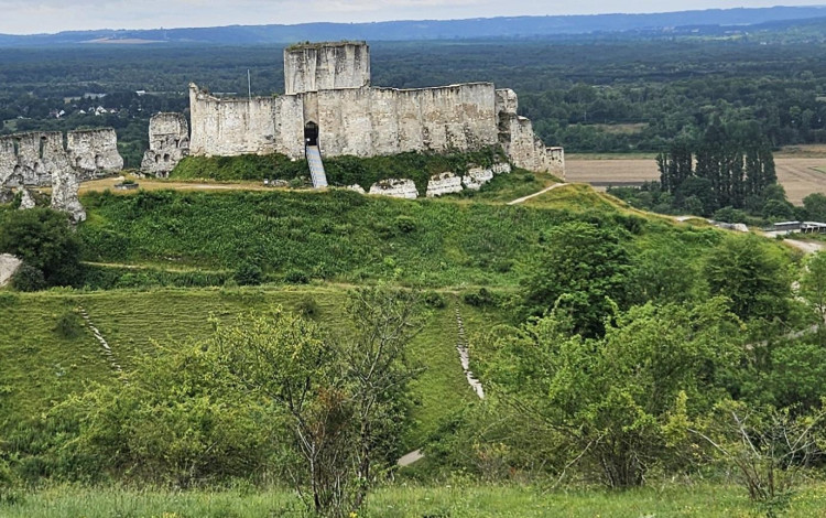 Normandia in camper: là dove la Natura si fonde con la Storia