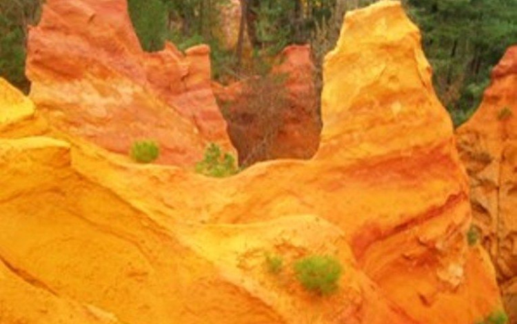 Nelle terre colorate di Provenza