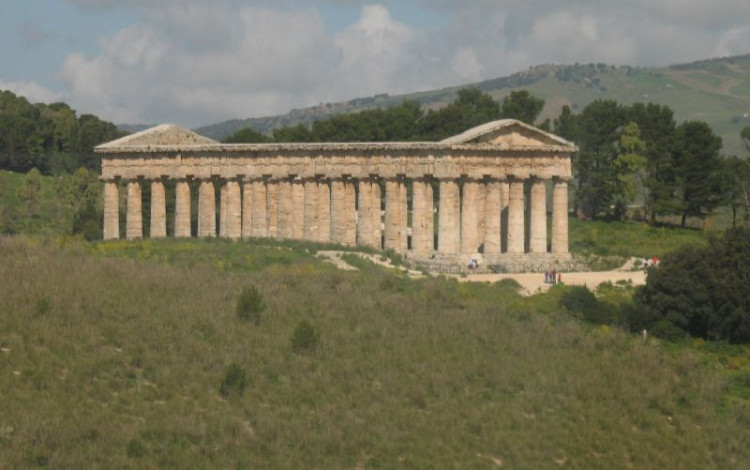 Sicilia - - Templi - Teatri - Vulcano e…