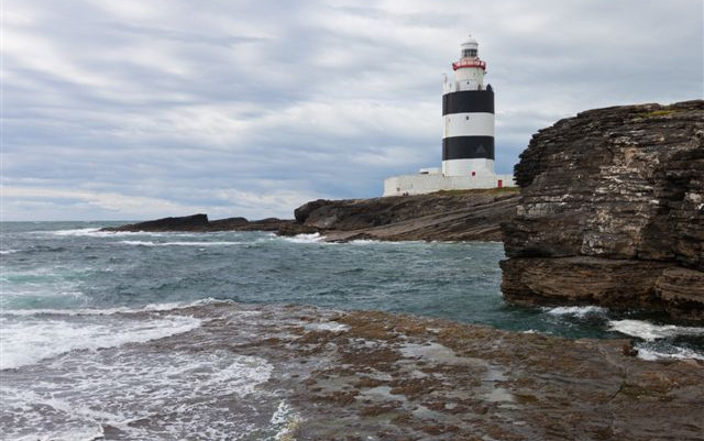 A caccia di fari in Irlanda. E poi Londra.
